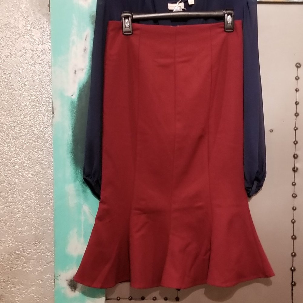Eva Mendes Trumpet Midi Skirt multi seam high stretch twill